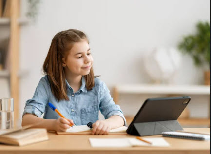 25 Happy Student2 - School House canada